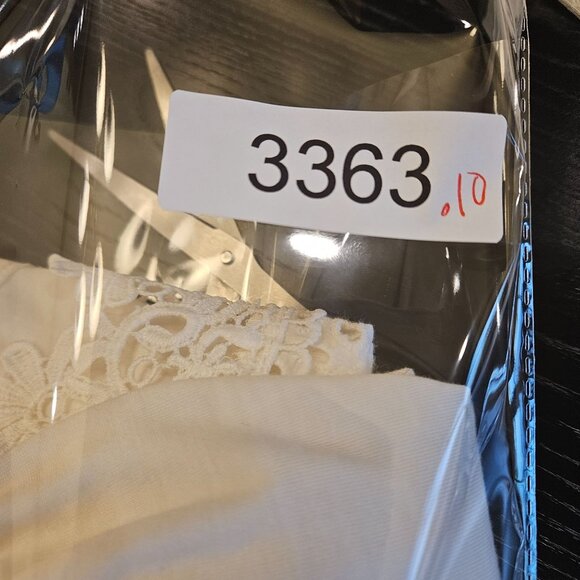 Shannon Ford New York Womens 3X White Crochet Lace Sleeve Tunic Top Polyester/Ra - Picture 6 of 6